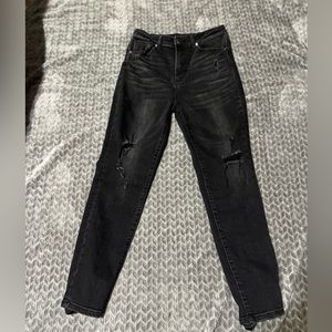 Risen Jeans